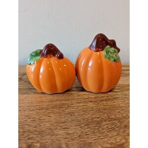 Ceramic Fall Cute Pumpkin Salt and Pepper Shakers